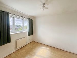 Bedroom- click for photo gallery